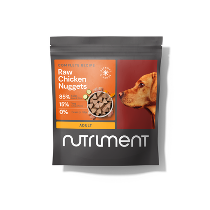 A grey bag of Raw Beef Nuggets 1kg, featuring fresh beef nuggets and a dog’s face on the label.